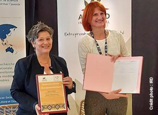 Icone signature partenariat Agrisud-IRD